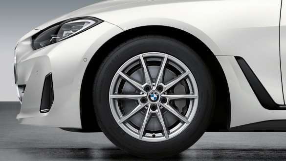 18-инчни BMW тркала од лесна легура со двојни фелни 853 Gunmetal Grey сива боја BMW i4 eDrive40 G26 2021 18-инчни BMW тркала од лесна легура со двојни фелни 853 Gunmetal Grey сива боја BMW i4 eDrive40 G26 2021