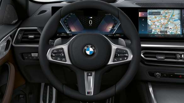 M Leather steering wheel BMW M440i xDrive Coupé G22 2020 M Leather steering wheel BMW M440i xDrive Coupé G22 2020 interior close up
