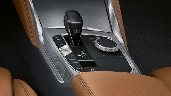 Interior Steptronic Sports Transmission BMW M440i xDrive Coupé G22 2020 Steptronic Sports Transmission BMW M440i xDrive Coupé G22 2020 interior detail selector lever