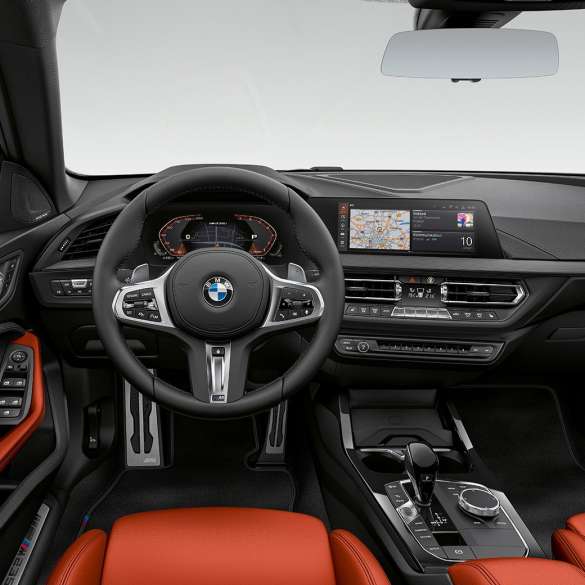Ентериер дизајн BMW M235i xDrive Gran Coupé Ентериер дизајн BMW M235i xDrive Gran Coupé 2020 F44