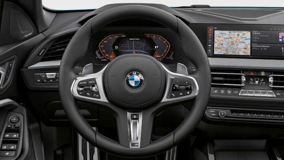 M кожен управувач BMW M235i xDrive Gran Coupé M кожен управувач BMW M235i xDrive Gran Coupé F44 кабина