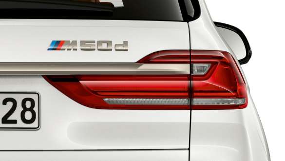 BMW X7 M50d G07 2019 ознака на модел на задниот дел BMW X7 M50d G07 2019 ознака на модел на задниот дел