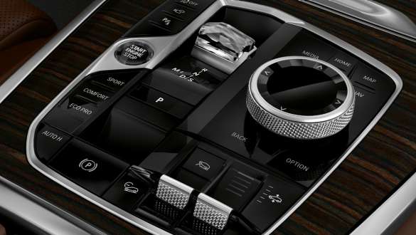 Exclusive materials BMW X5 G05 LCI BMW X5 G05 LCI Exclusive materials interior