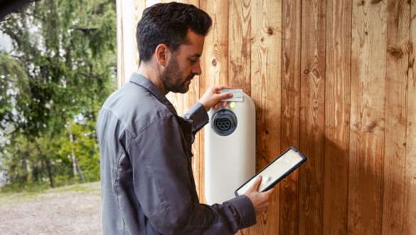 BMW инсталација на Smart Wallbox