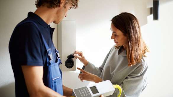 BMW Услуга за инсталација вработен со корисник