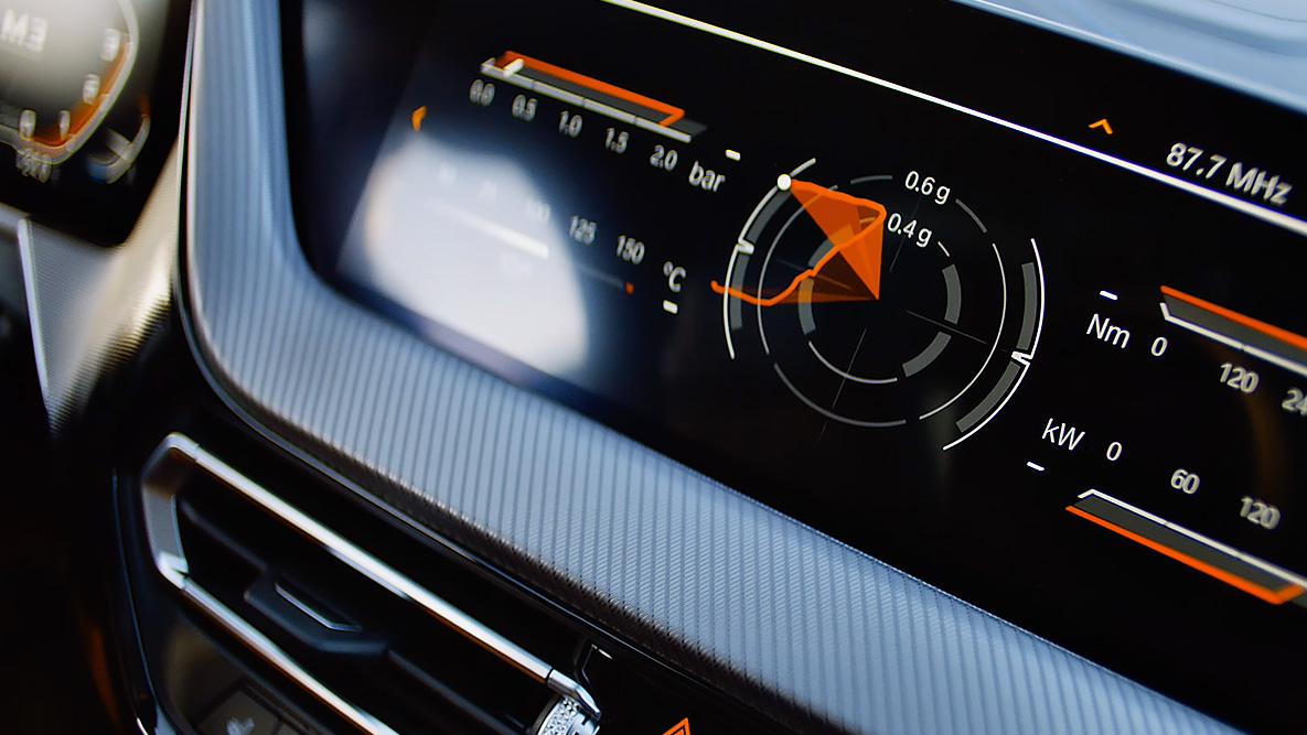 „Septronic Sport“ менувач со 8 брзини. BMW Серија 1 со „Septronic Sport“ менувач со 8 брзини.