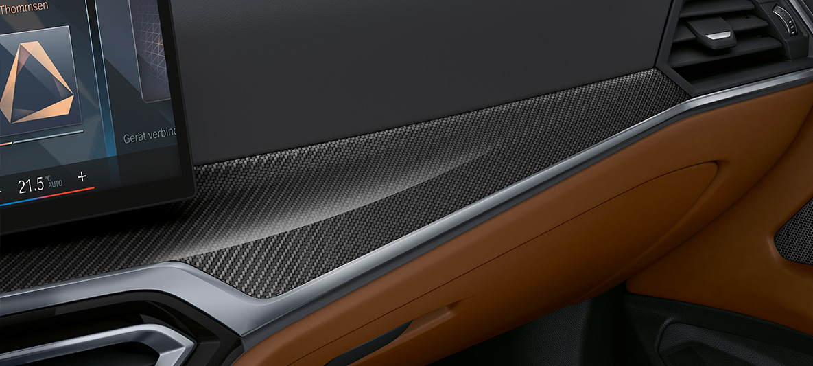 BMW Individual внатрешни лајсни 'Carbon Fibre’ со акценти на лајсна во Pearl Chrome боја BMW Серија 4 Кабриолет Individual G23 2020 внатрешност BMW Individual внатрешни лајсни 'Carbon Fibre’ со акценти на лајсна во Pearl Chrome боја BMW Серија 4 Кабриолет Individual G23 2020 внатрешност