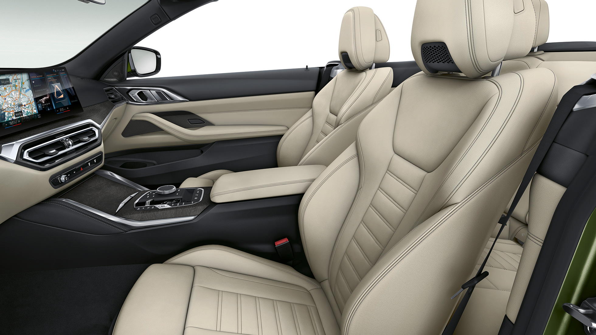 Спортски седишта BMW Серија 4 Кабриолет модел M Sport G23 2020 Спортски седишта со тапацир од ексклузивна кожа BMW Серија 4 Кабриолет G23 2020 внатрешност на модел M Sport