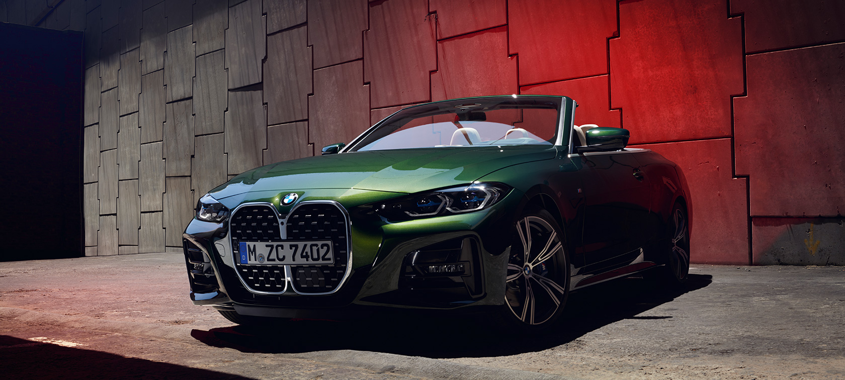 Three-quarter front view BMW 4 Series Convertible G23 2020 BMW 4 Series Convertible G23 2020 Sanremo Green metallic three-quarter front view