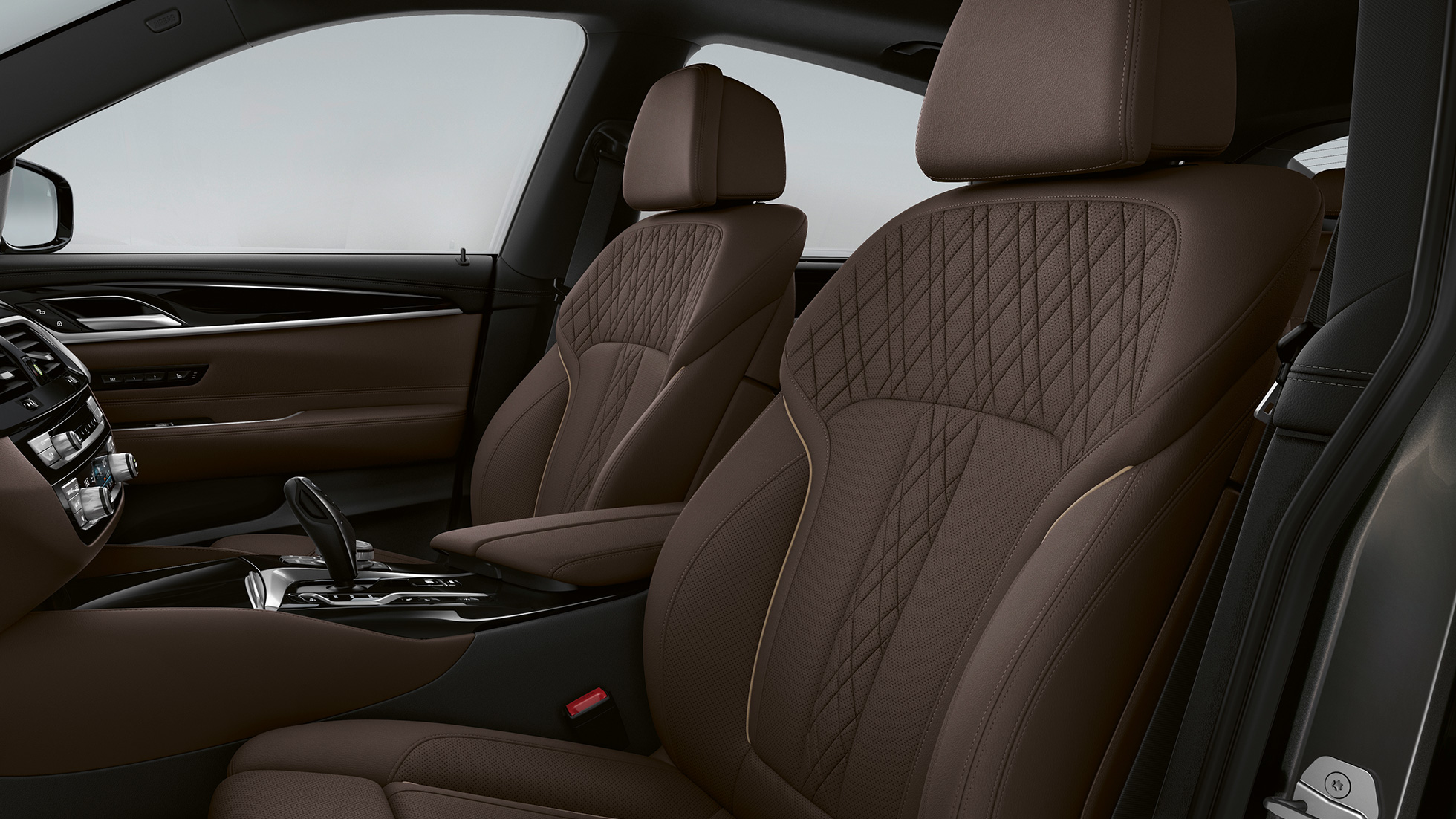 Upholstery BMW 6 Series Gran Turismo Luxury Line G32 2020 Upholstery in Exclusive Leather ‘Nappa’ Mokka BMW 6 Series Gran Turismo G32 640d xDrive 2020 Luxury Line interior