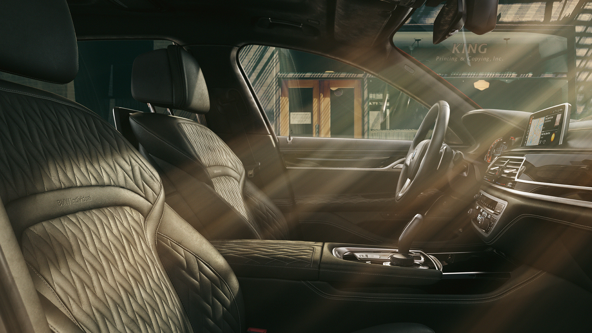 BMW Individual Серија 7 Седан, висококвалитетна внатрешност BMW Individual Серија 7 Седан висококвалитетна внатрешност во црна боја