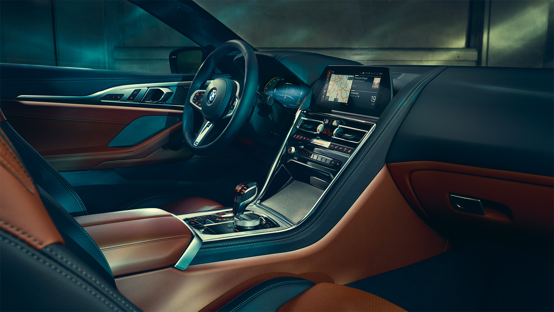 BMW Серија 8 Coupé, внатрешност Внатрешност на BMW Серија 8 Coupé