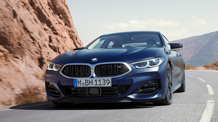 BMW Серија 8 Gran Coupé (G16) тричетвртински заден поглед во возење BMW Серија 8 Gran Coupé (G16) тричетвртински заден поглед во возење