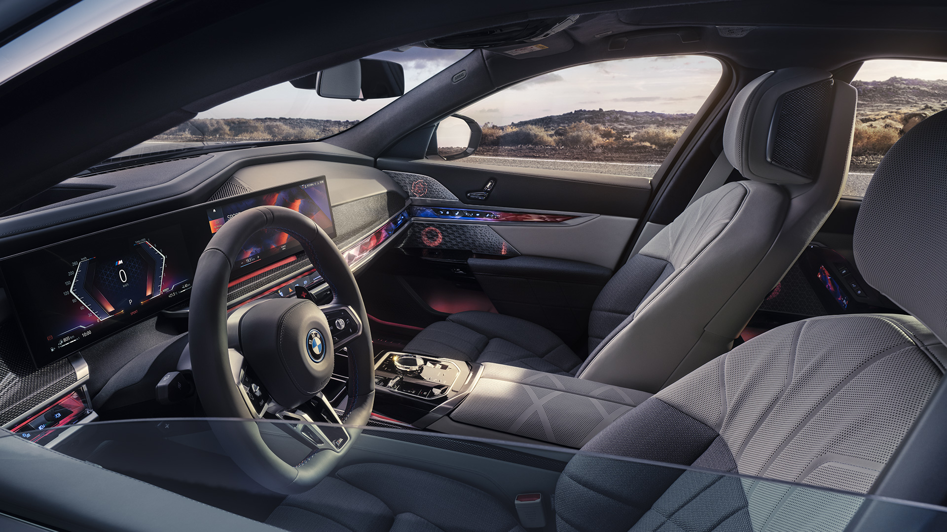 My Mode Sport BMW M760e xDrive Седан G70 My Mode Sport BMW M760e xDrive Седан G70 поглед однадвор низ полузатворно прозорско стакло во внатрешноста