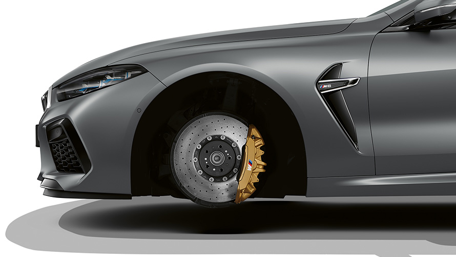 BMW M8 Gran Coupé F93 LCI Facelift 2022 BMW Individual Frozen Pure Grey металик, M карбонски керамички сопирачки без пневматици