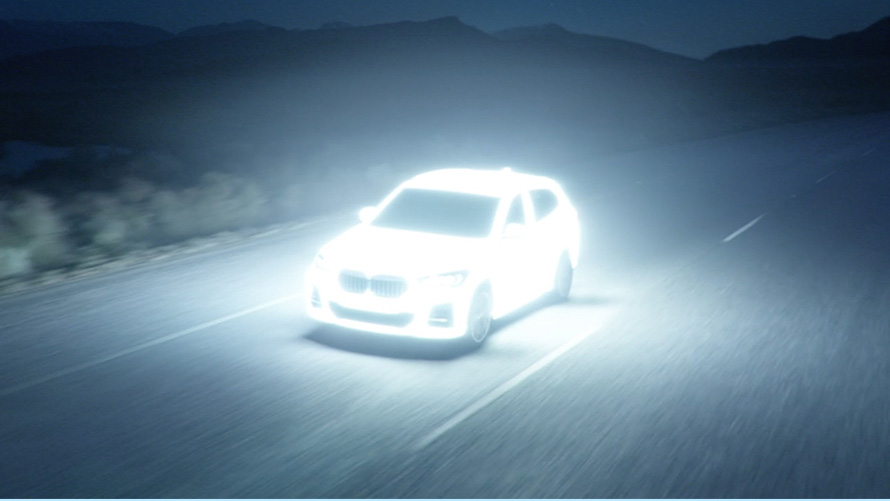 BMW X1 F48 LCI plug-in хибрид возење ноќе BMW X1 F48 LCI plug-in хибрид возење ноќе