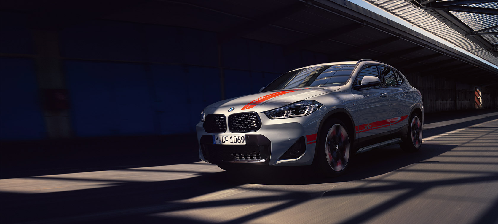 Поглед однапред BMW X2 F39 2020 Brooklyn Grey