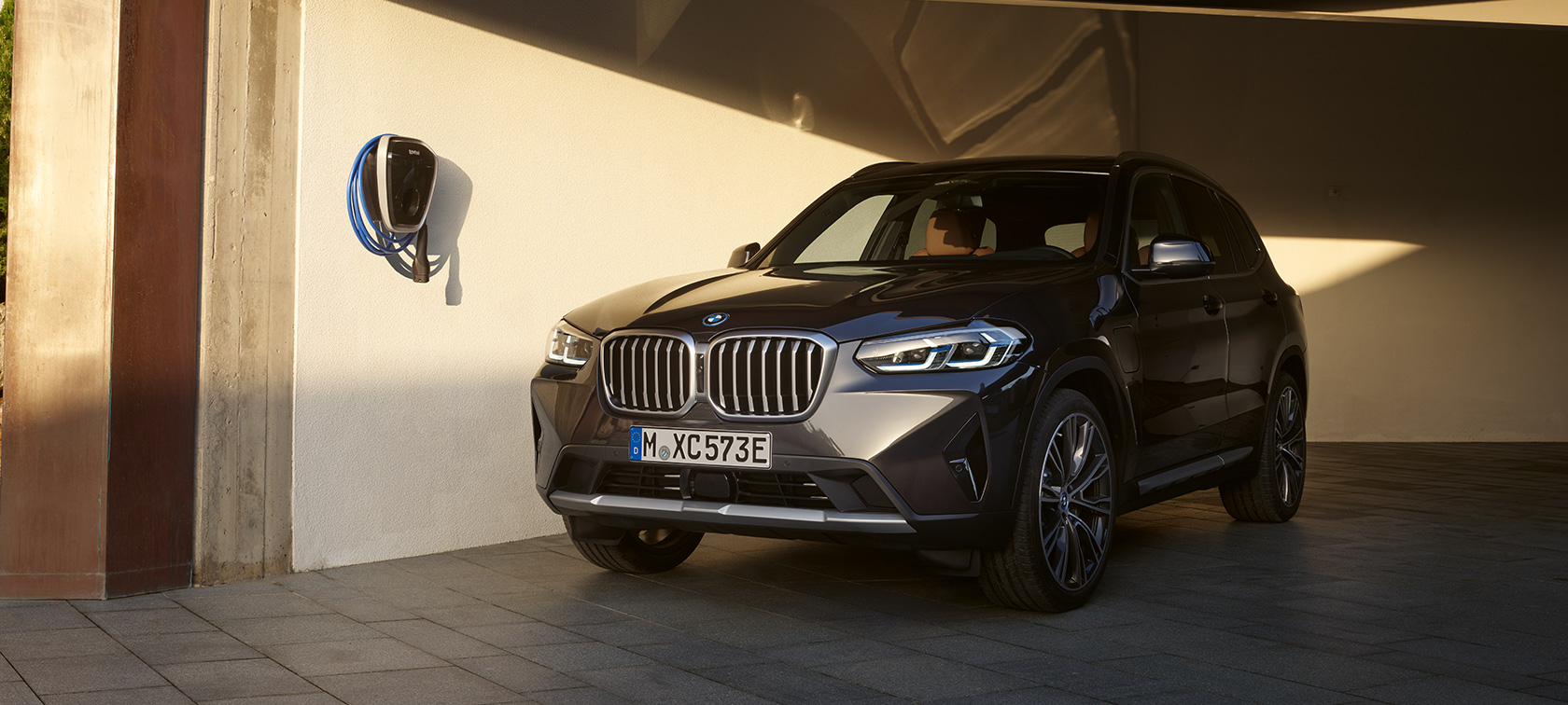 Plug-in hybrid BMW X3 xDrive30e G01 Sophisto Grey 2021 Plug-in hybrid BMW X3 xDrive30e G01 Sophisto Grey тричетвртински поглед од напред 2021