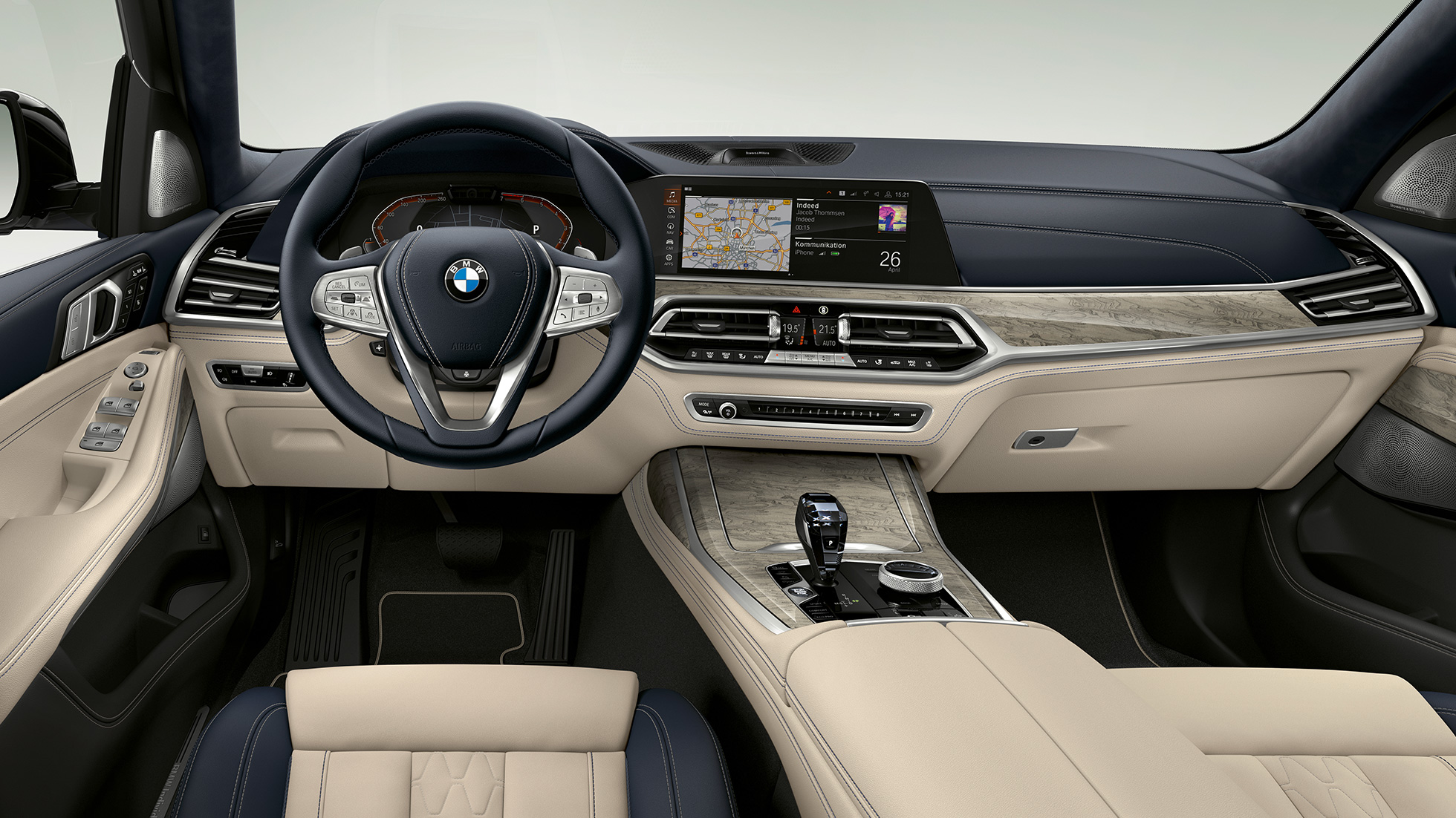 BMW X7, Design Pure Excellence кабина Преден крупен кадар на возачката кабина на BMW X7 со елементи на Design Pure Excellence