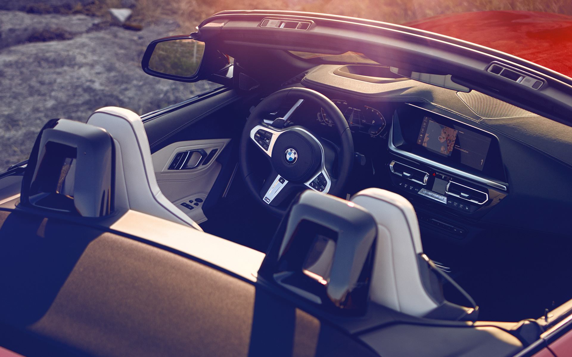BMW Z4 Roadster (G29) поглед од високо на кокпитот BMW Z4 Roadster (G29) поглед од високо на кокпитот