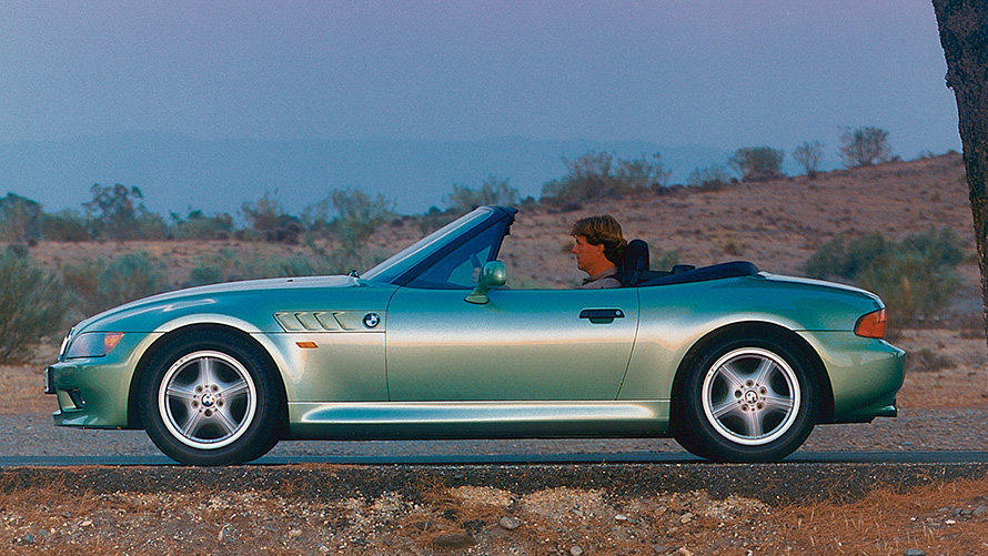 BMW Z3 Roadster (E36/7) страничен поглед паркиран BMW Z3 Roadster (E36/7) страничен поглед паркиран