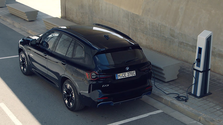 BMW електрични автомобили BMW iX3 високонапонска батерија видео BMW електрични автомобили BMW iX3 високонапонска батерија видео
