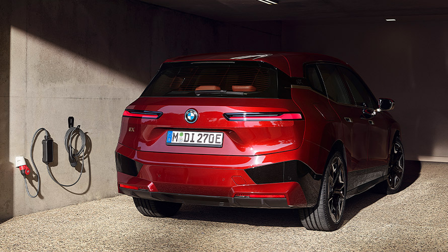 Понуди за финансирање на BMW електрични возила и plug-in хибриди