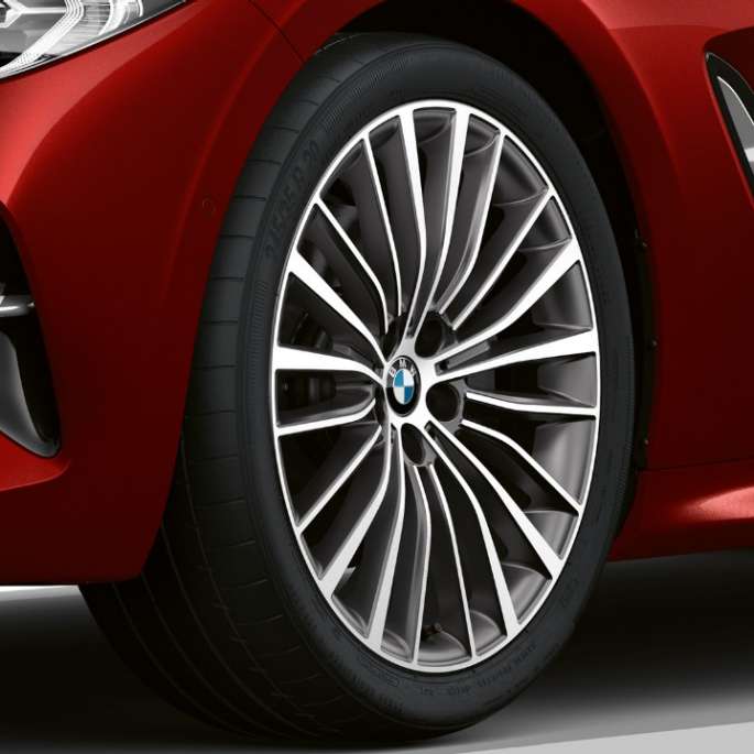 BMW серија 8 Gran Coupé, основен модел, тркала